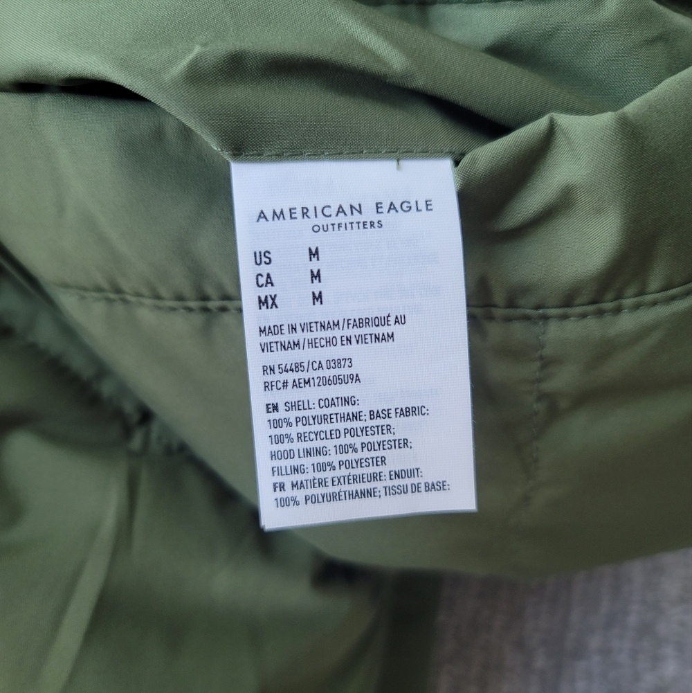 American Eagle The Big Puffy Reversible Hooded Coat Size Medium In Olive - Picture 14 of 14